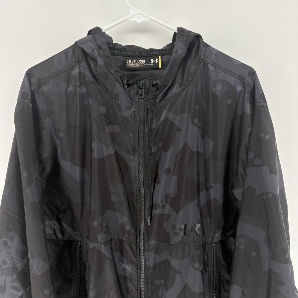 Under Armour Windbreaker Jacket Mens 2XL Vented Black Camo Hooded Full Zip Loose - Picture 3 of 10